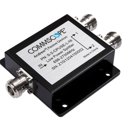CommScope S-2-CPUSE-L-NI 2-Way Low Power Splitter is a high-performance coaxial splitter, designed for indoor and outdoor RF signal distribution. Operating in the 555-2700 MHz frequency range, this splitter provides low insertion loss and reliable signal splitting.