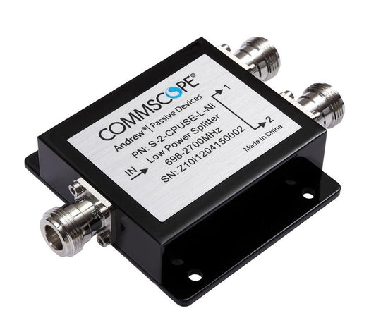 CommScope S-2-CPUSE-L-NI 2-Way Low Power Splitter is a high-performance coaxial splitter, designed for indoor and outdoor RF signal distribution. Operating in the 555-2700 MHz frequency range, this splitter provides low insertion loss and reliable signal splitting.