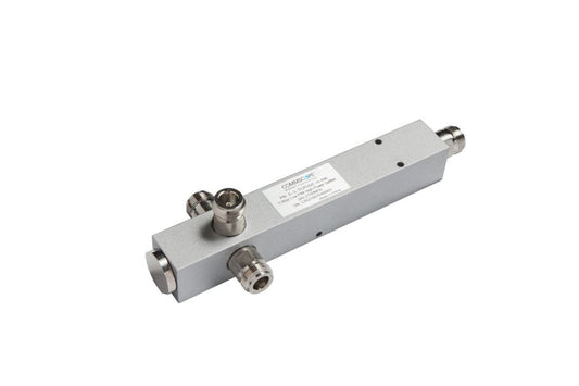 CommScope S-3-TCPUSE-H-NI6 3-Way High Power Splitter is a premium RF signal splitter designed for indoor and outdoor applications, ensuring. With N-female connectors, silver-plated inner contacts, and a trimetal-plated outer finish, this splitter delivers low insertion loss, excellent VSWR performance, and high-power handling capabilities.