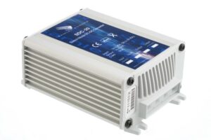 Samlex SDC20 Switch Mode Voltage Converter, 20A, 24/12 VDC
