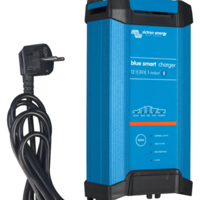 Victron BlueSmart IP22 Charger, 12V, 30A, 1 Outlet - BPC123047012