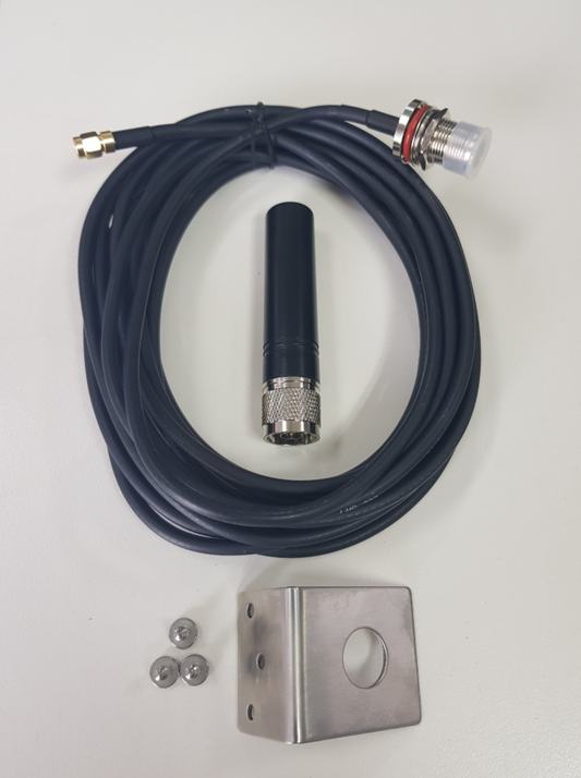 X10DR XMAK Multi-Polarity Rack Mount Antenna Kit